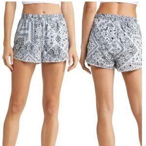 ALO Yoga White and Black Paisley Print Women's Shorts